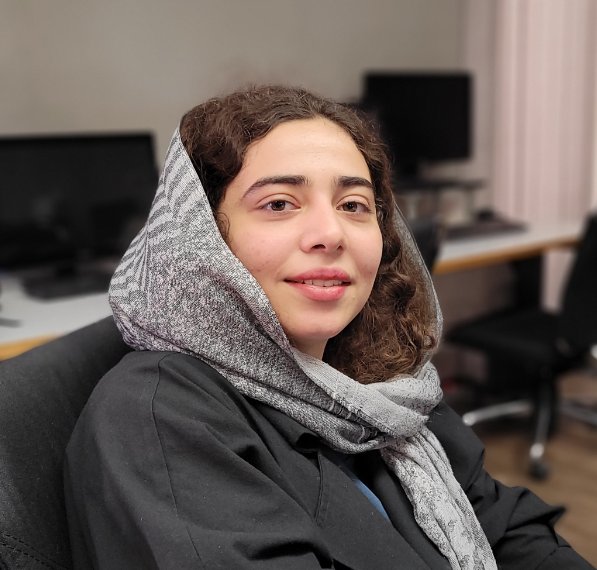 مهسا نوذری 